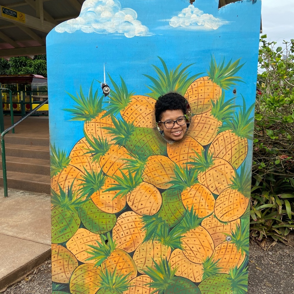 Meet your Posher, Alicia